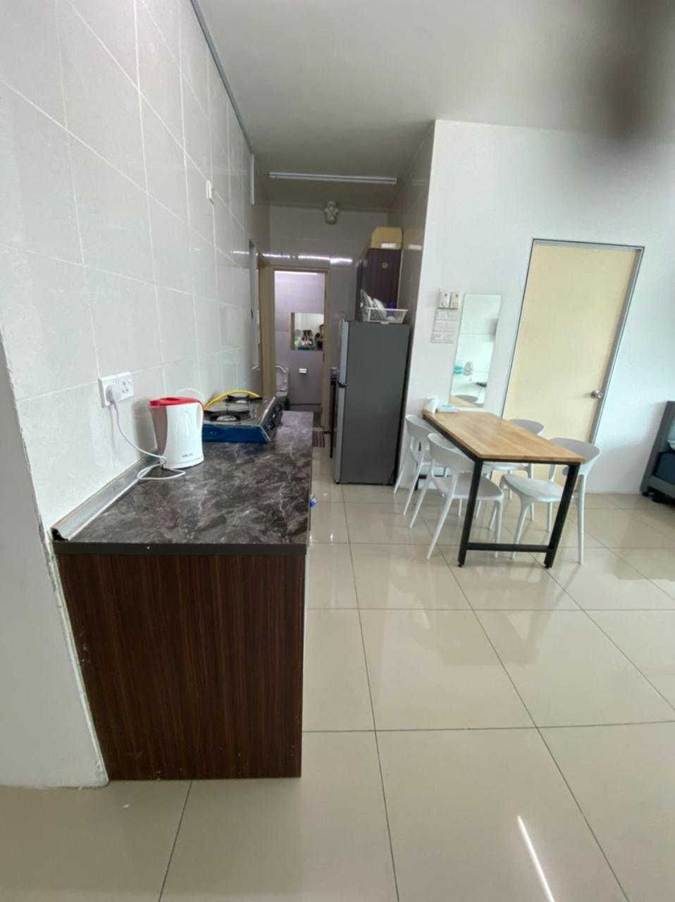 Vista Alam Serviced Apartment Near Idcc Sacc Pkns Uitm Msu Avisena Shah Alam Zewnętrze zdjęcie